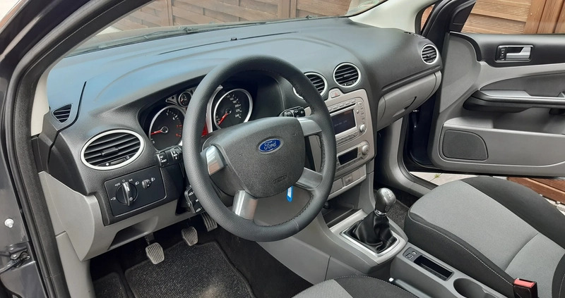 Ford Focus cena 18900 przebieg: 200000, rok produkcji 2010 z Kostrzyn nad Odrą małe 436